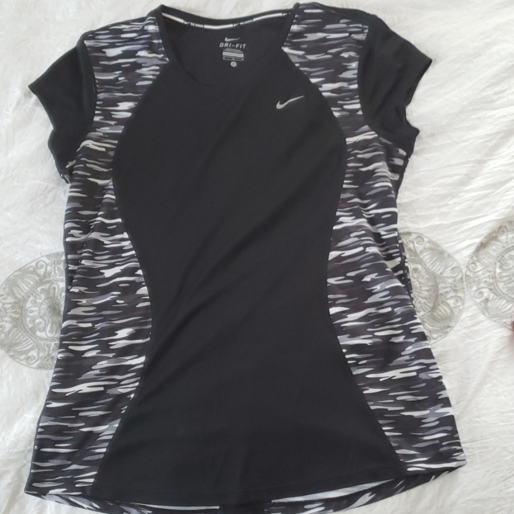 Medium Nike Dri-fit